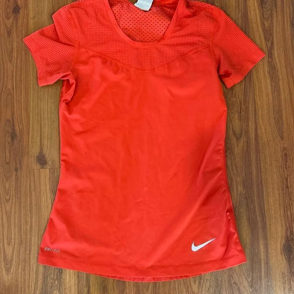 Nike Pro Dri-fit red short sleeve fit top athletic top with mesh inserts and bac